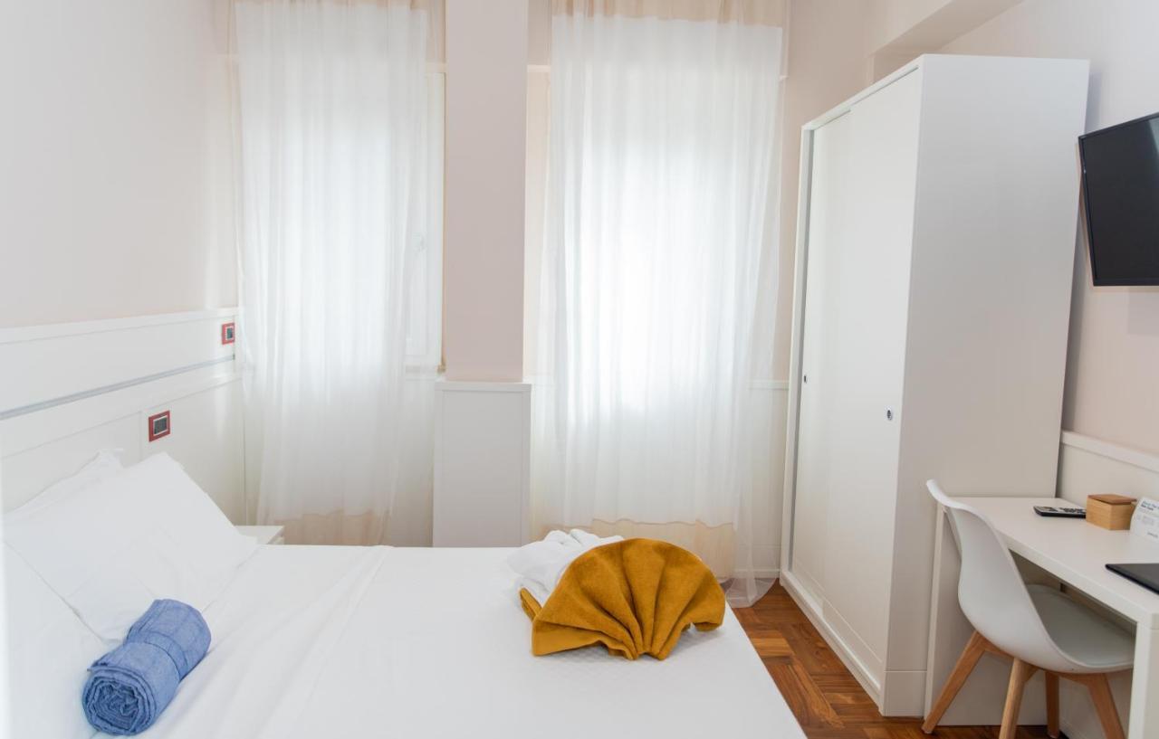 Emma 12 Hotel Róma Kültér fotó